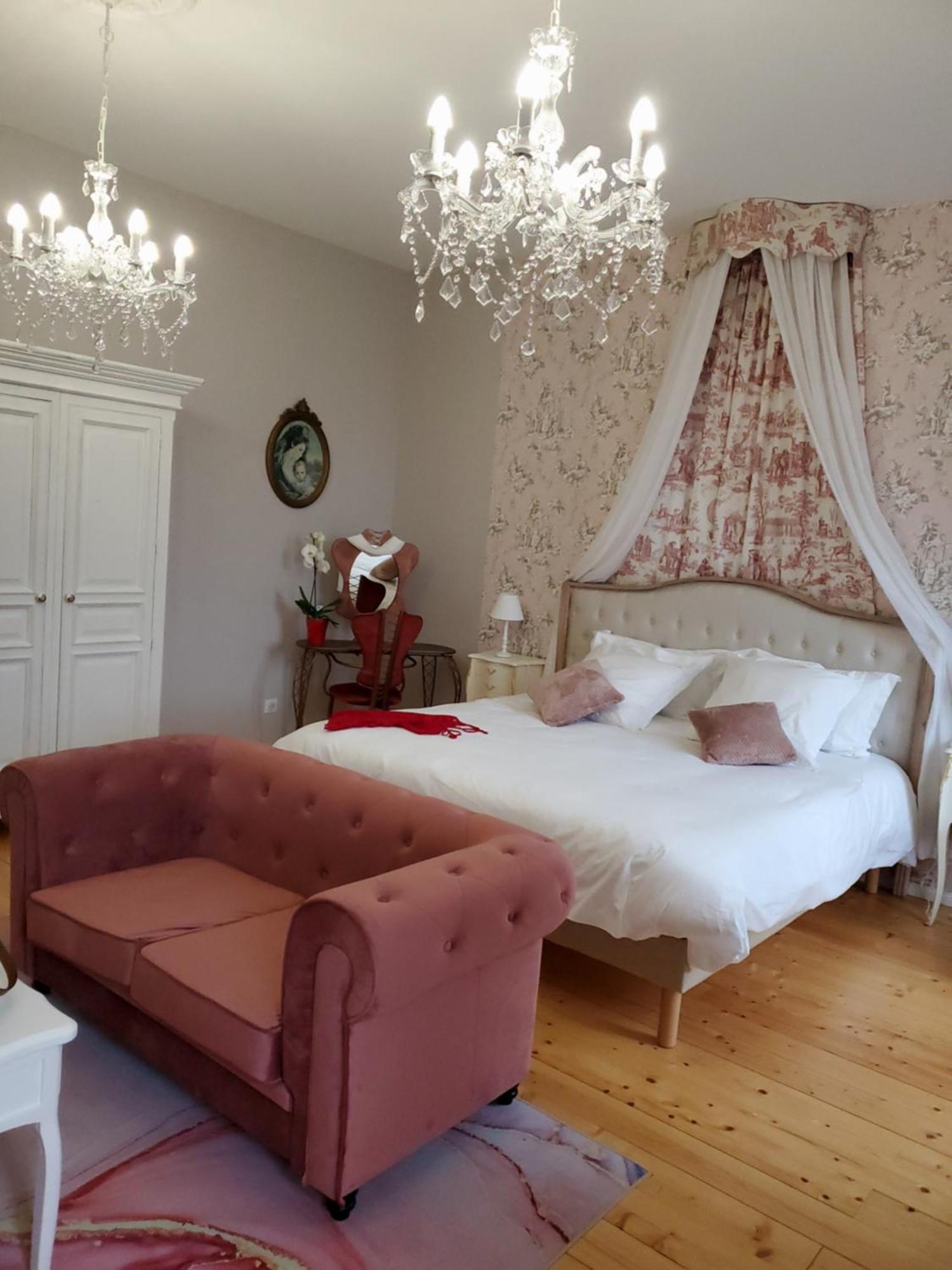 Bed and Breakfast Domaine De La Gemoliere Gémozac Exterior foto